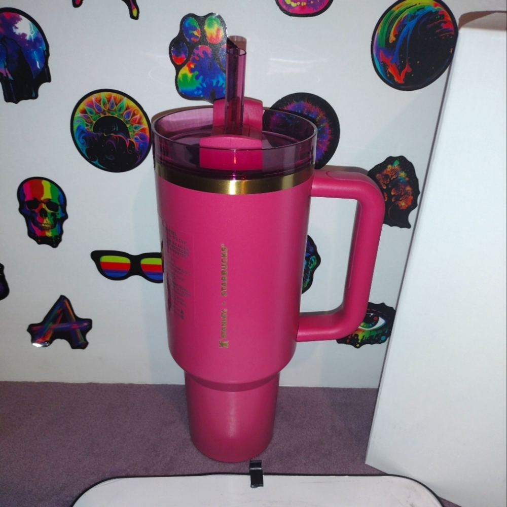 Unreleased Stanley Starbucks Glitter